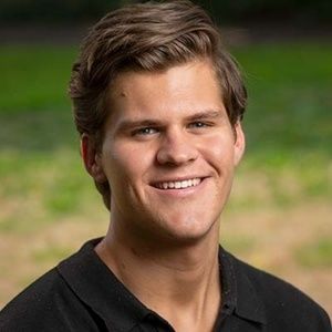 Meet your Posher, Adrian